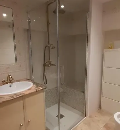 Acogedor En - 50m Playa - Wifi - Aire Acondicionado Апартаменты *